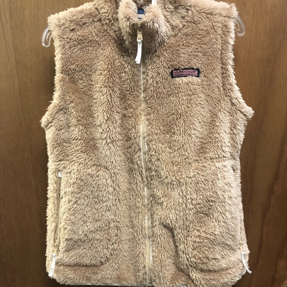 Vineyard Vines Other - Vineyard Vines furry tan vest!